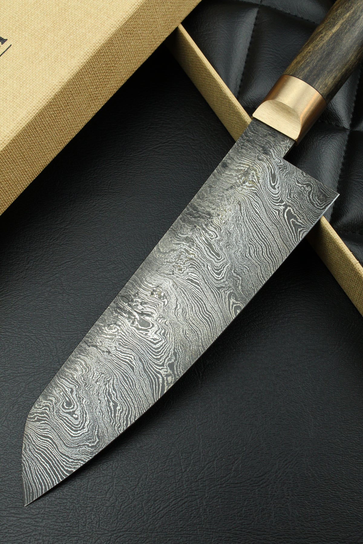 Damast-Santoku 300L Torsion Schwarzes Ebenholz Oval