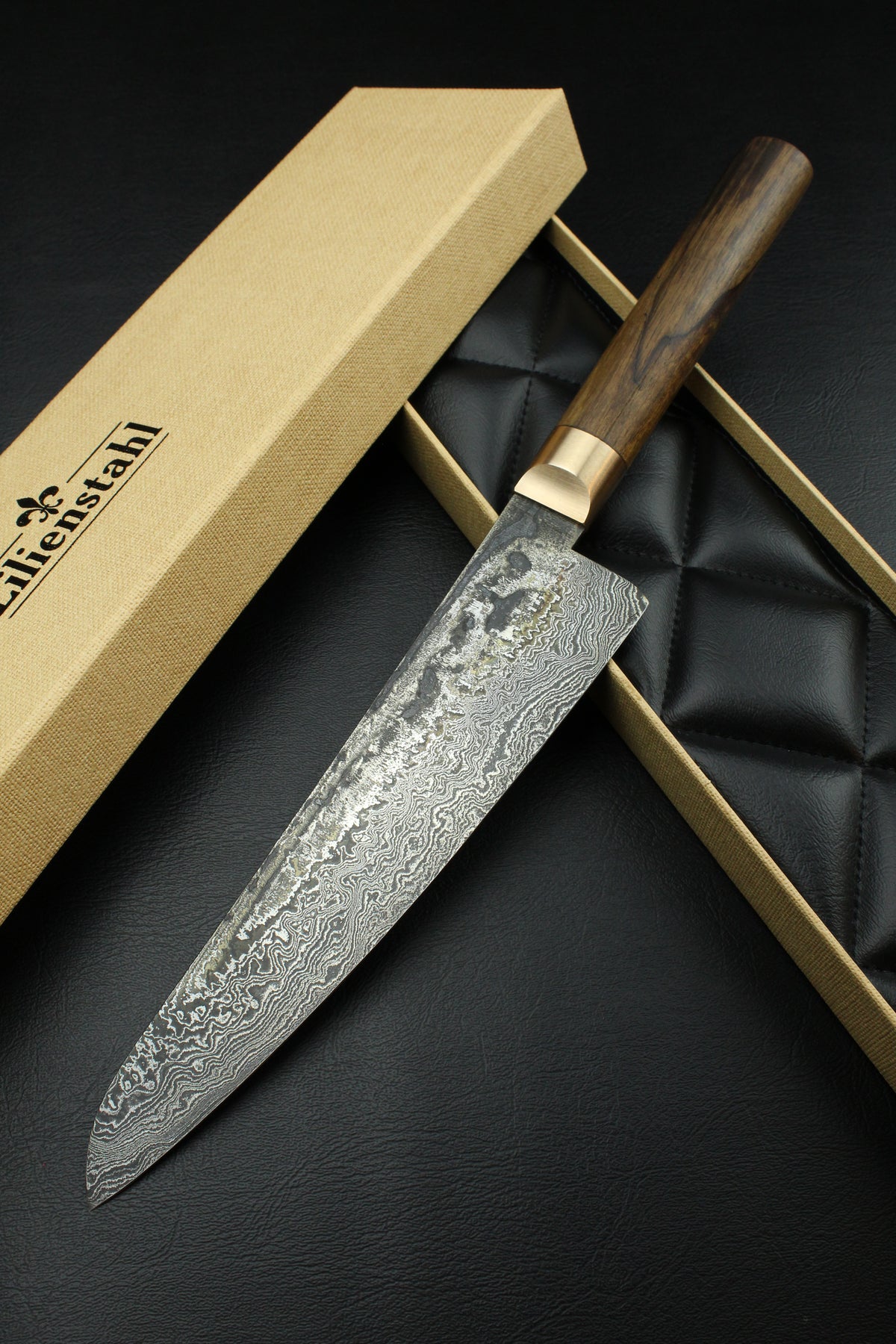 Damascus-Gyuto 320L, deutscher G-Walnussgriff