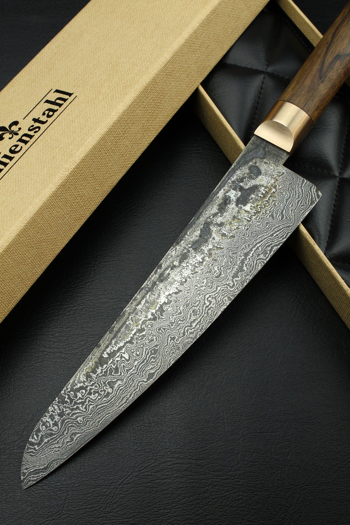 Damascus-Gyuto 320L, deutscher G-Walnussgriff