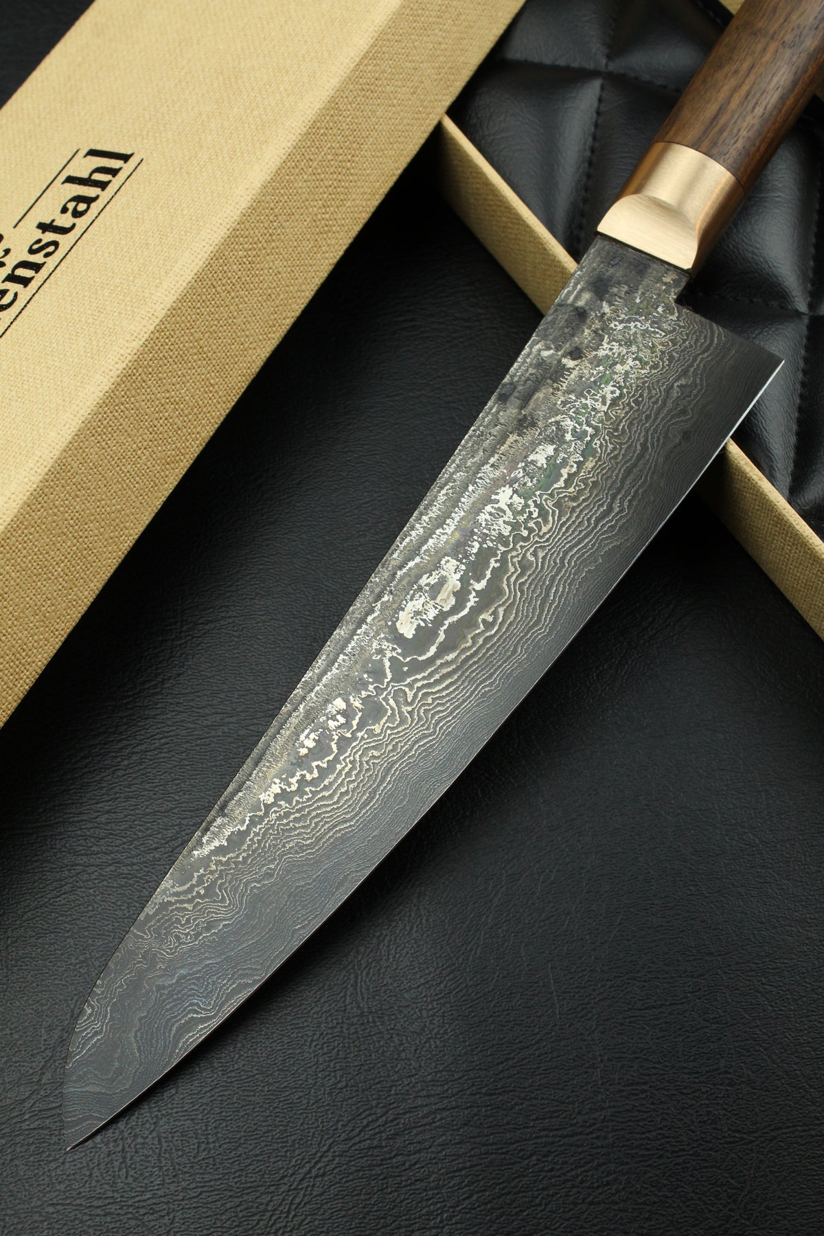 Damascus Gyuto 320L1 Deutsche Walnuss
