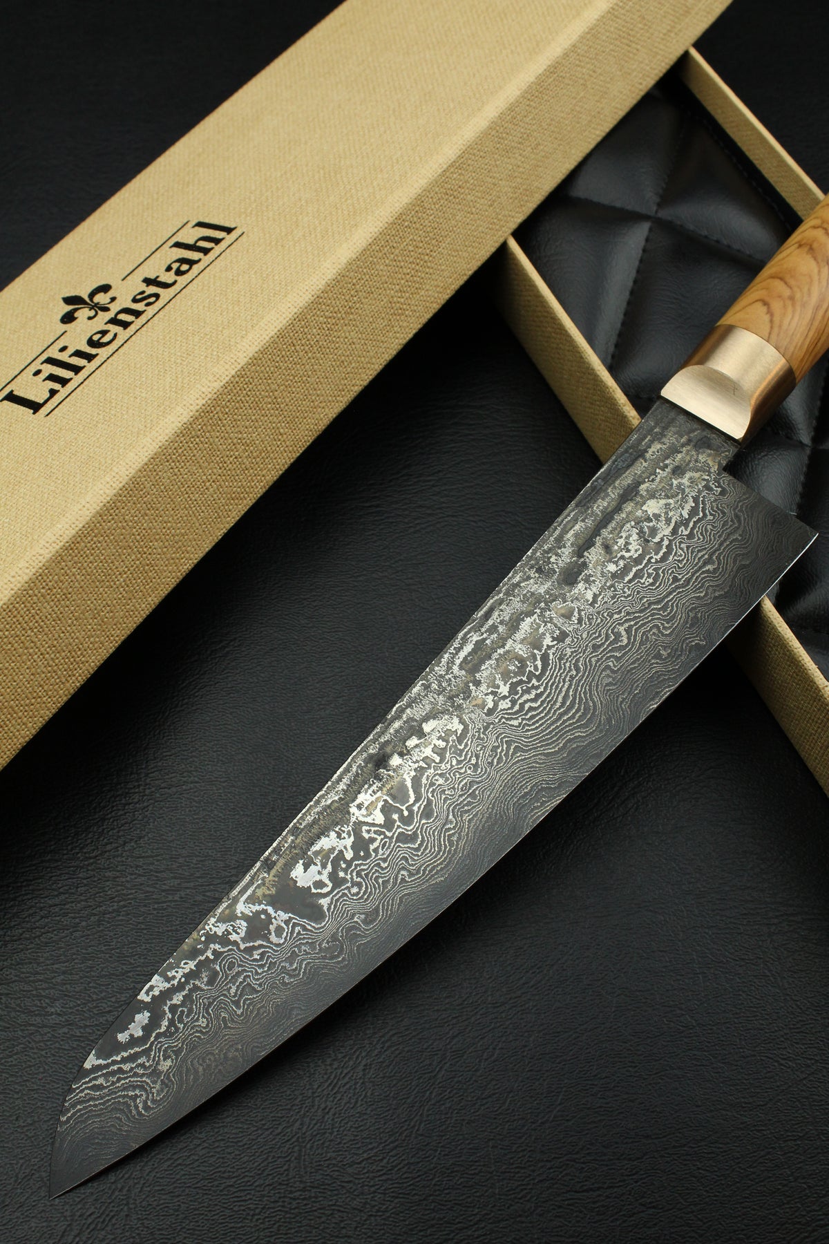 Damast-Gyuto 320L Olive Oval 3.0