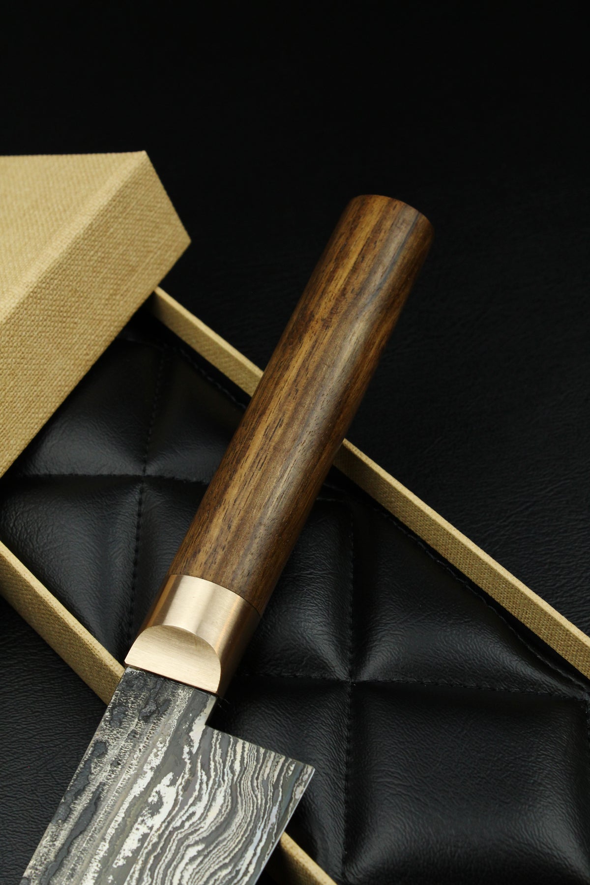Gyuto-Messer Damast HK-Walnuss Oval