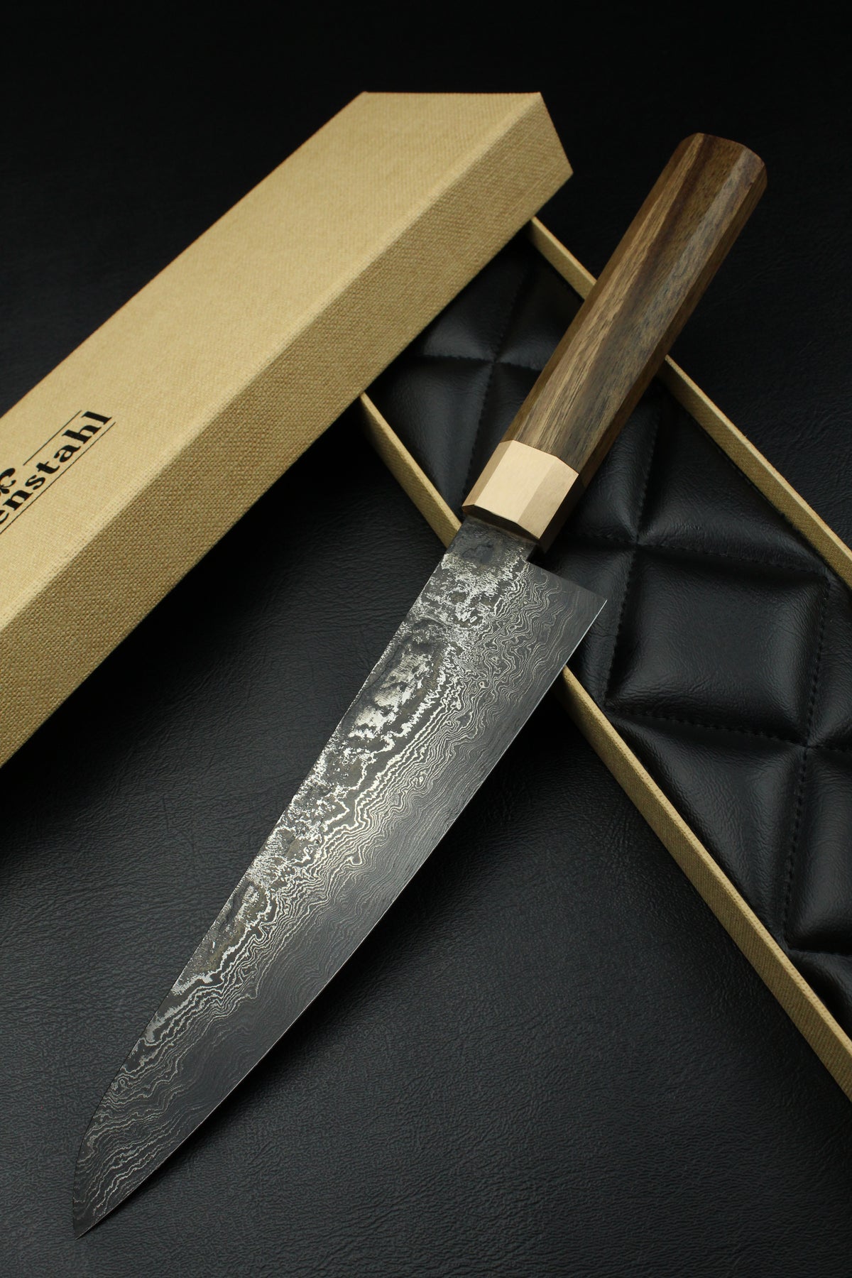 Damaszener Gyuto-Messer 320L Walnuss Achteck