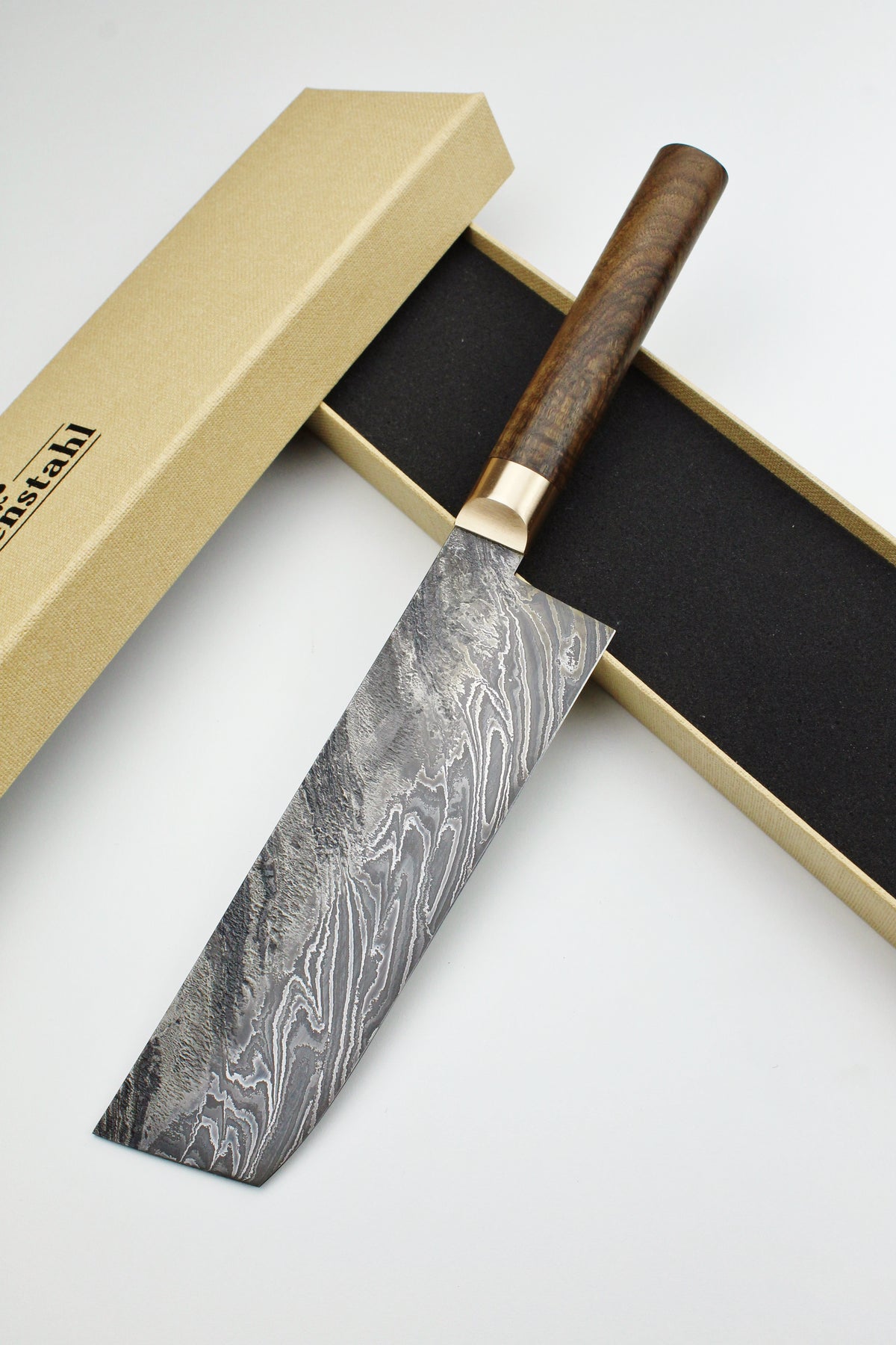 Nakiri Walnuss Oval
