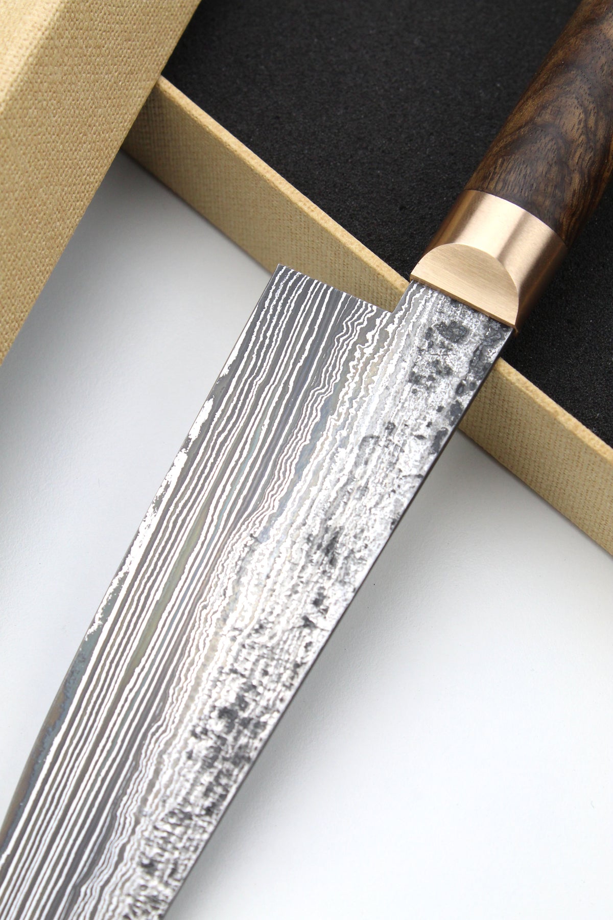 M-Santoku Pinstripe Walnut