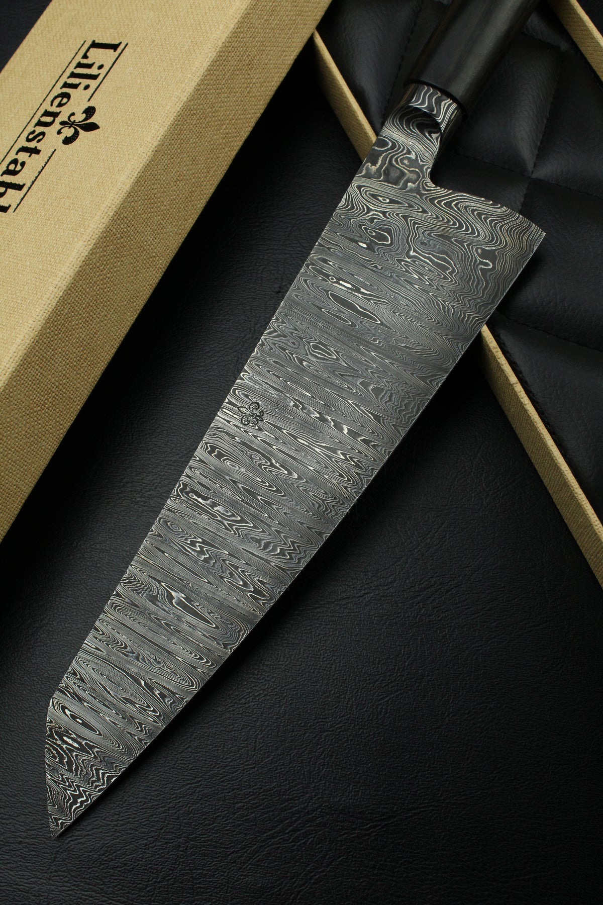 Gyuto 235 Schwarz Ebenholz dunkles Damast