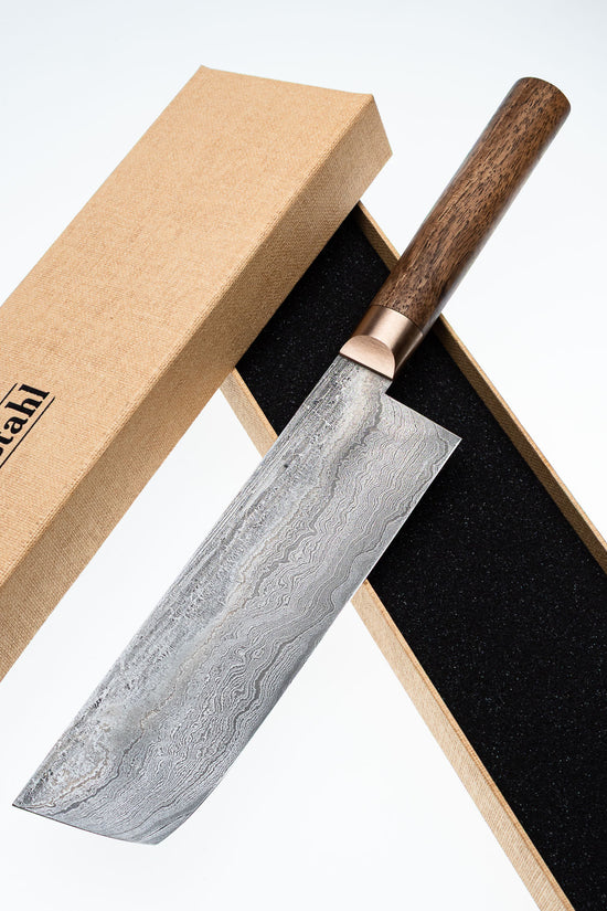 Nakiri Walnut