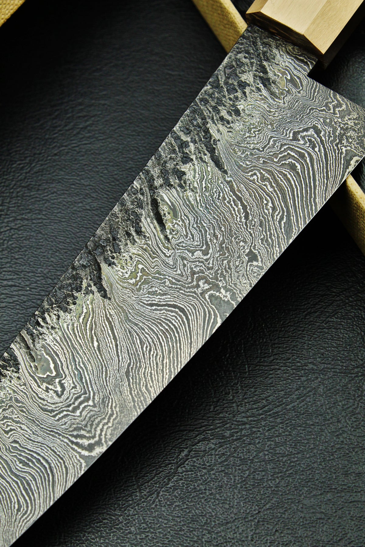Damast-Gyuto 215, achteckig, 2,3