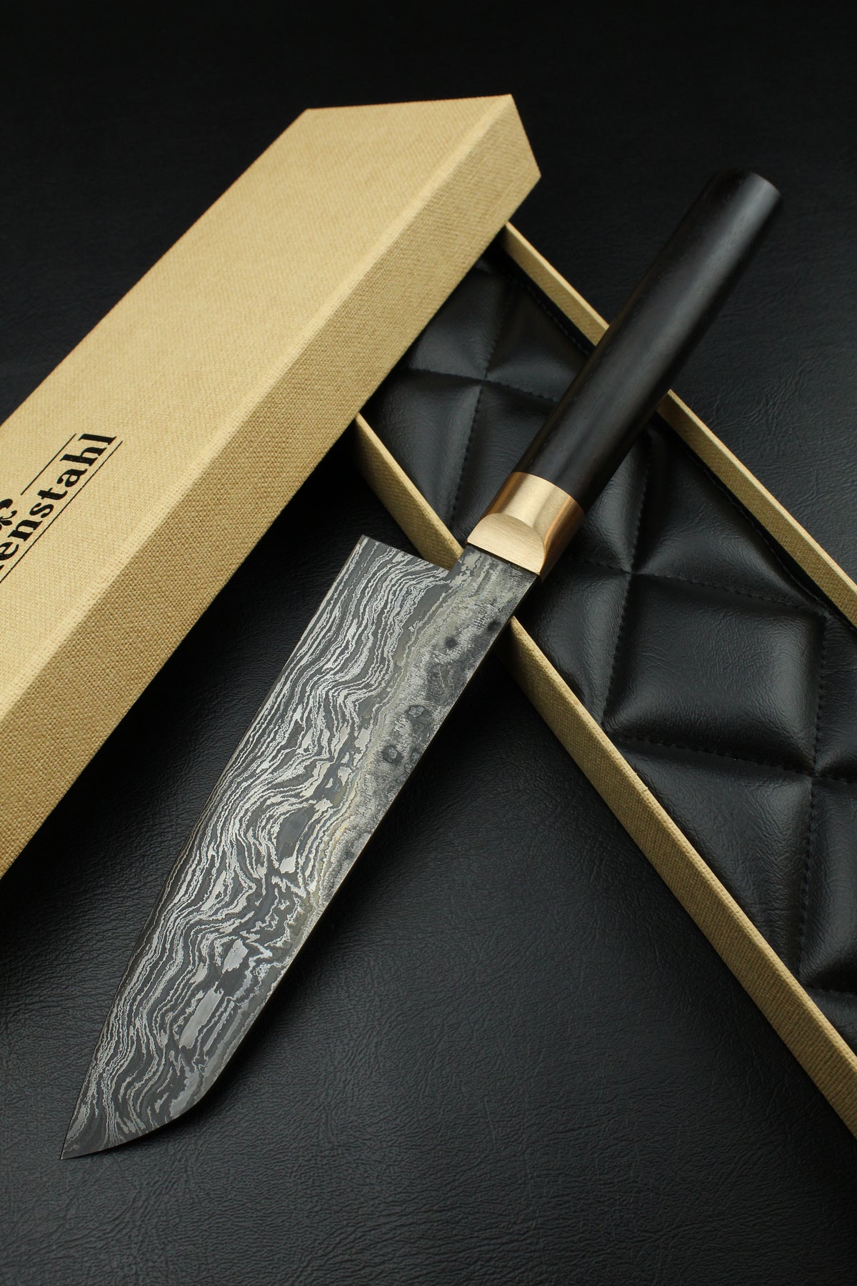 Damascus-Santoku HK aus schwarzem Ebenholz