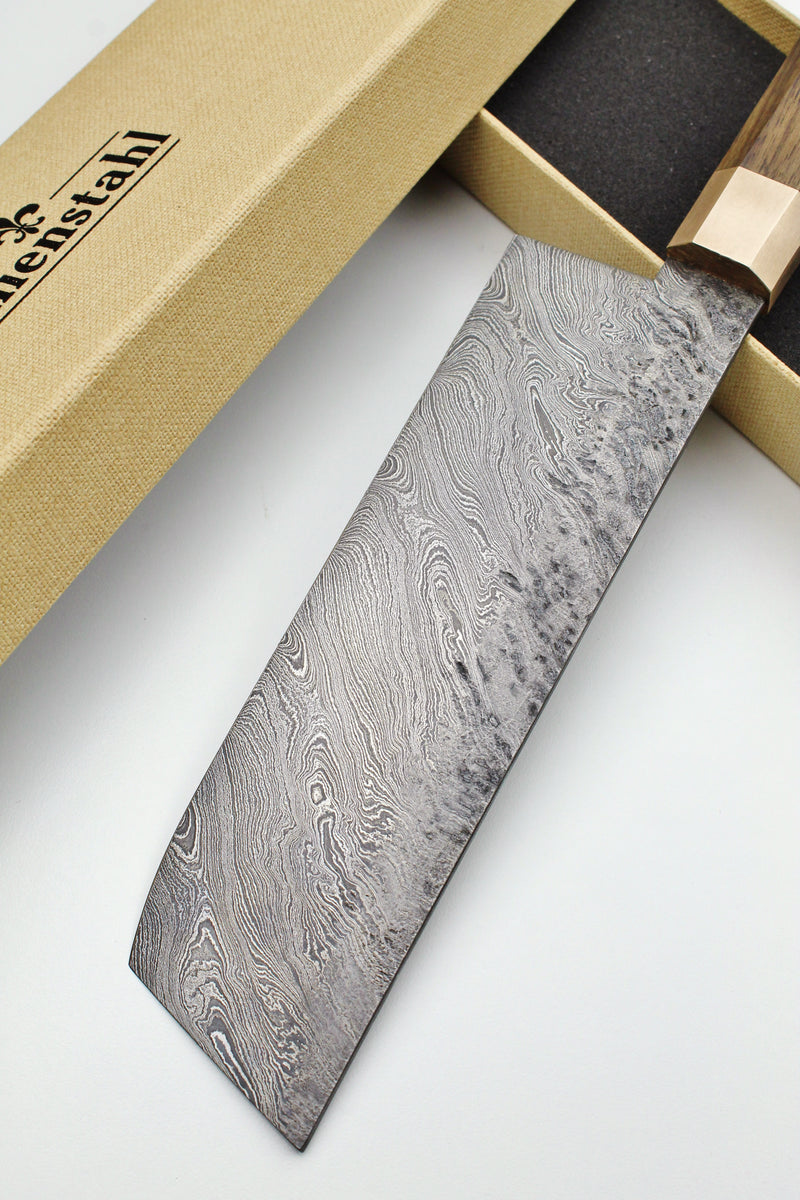 Nakiri Walnut