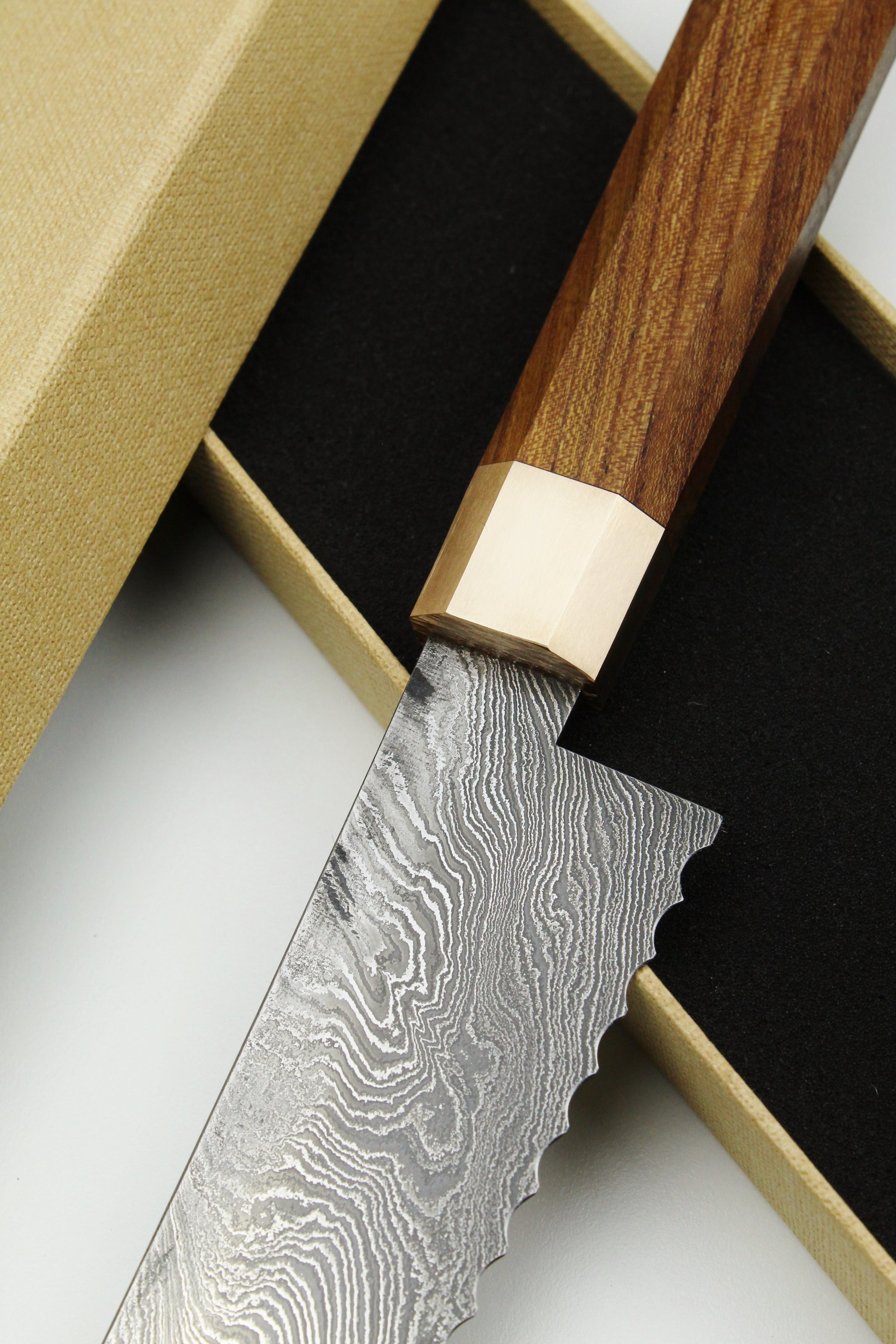 Breadsword Torsion HL Elm Damascus