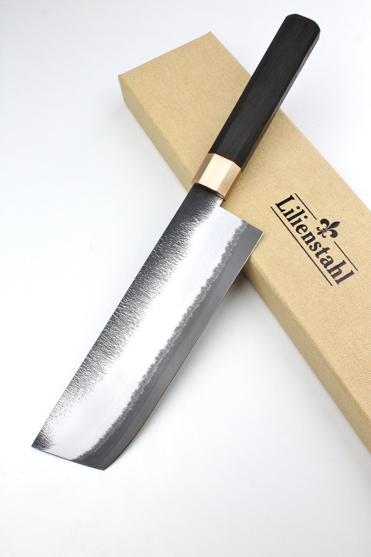 Achteckiges Nakiri aus Moorbirkenholz