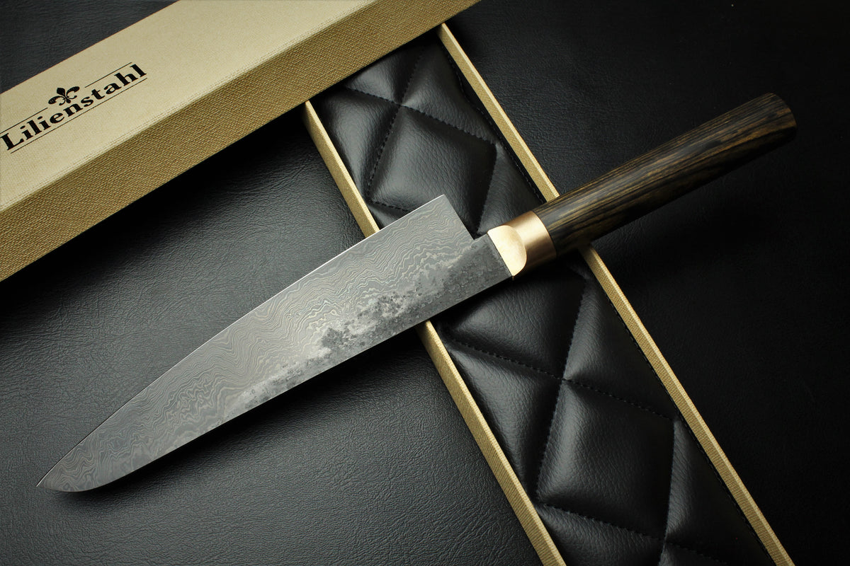 Gyuto 1 Schwarzes Damaszter Weiß-Schwarz Königliches Ebenholz